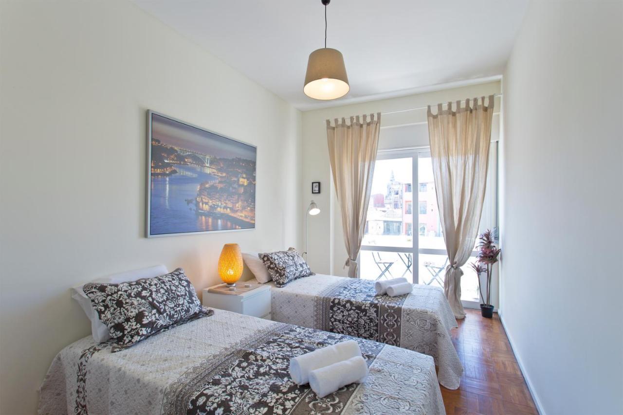 Apartamento Sweet Flats With Netflix - Bolhao City Center OOporto Exterior foto