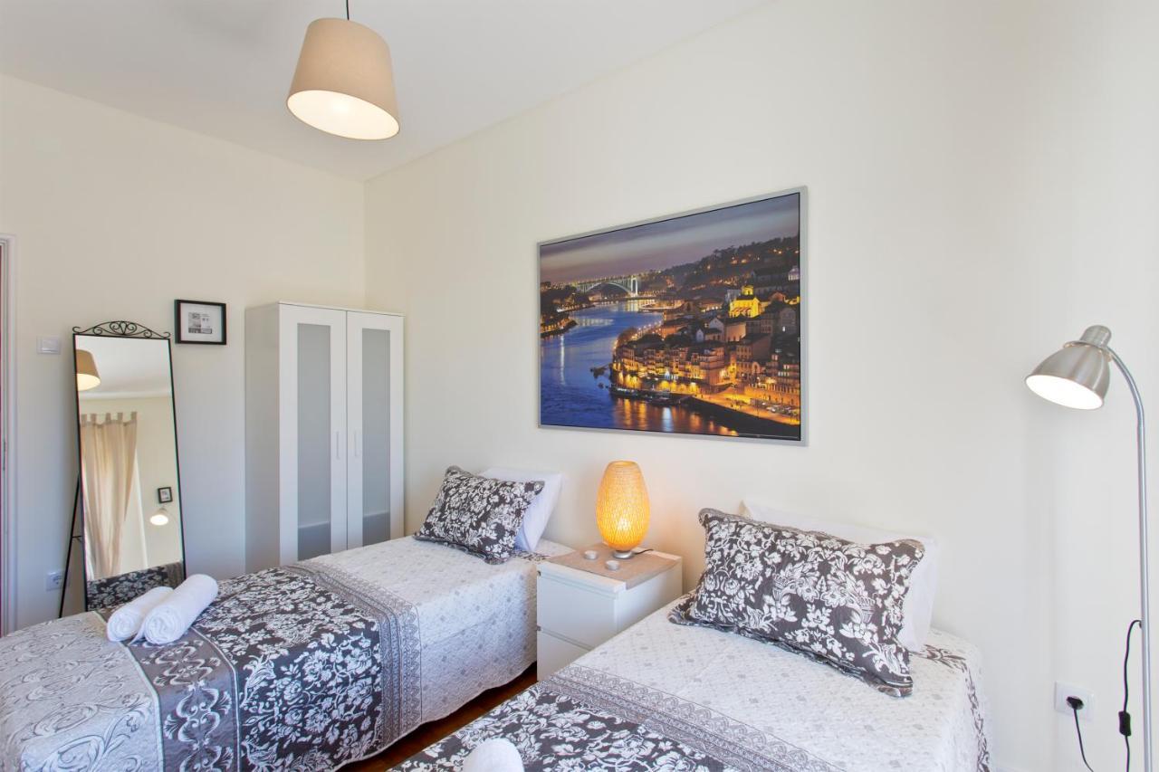 Apartamento Sweet Flats With Netflix - Bolhao City Center OOporto Exterior foto