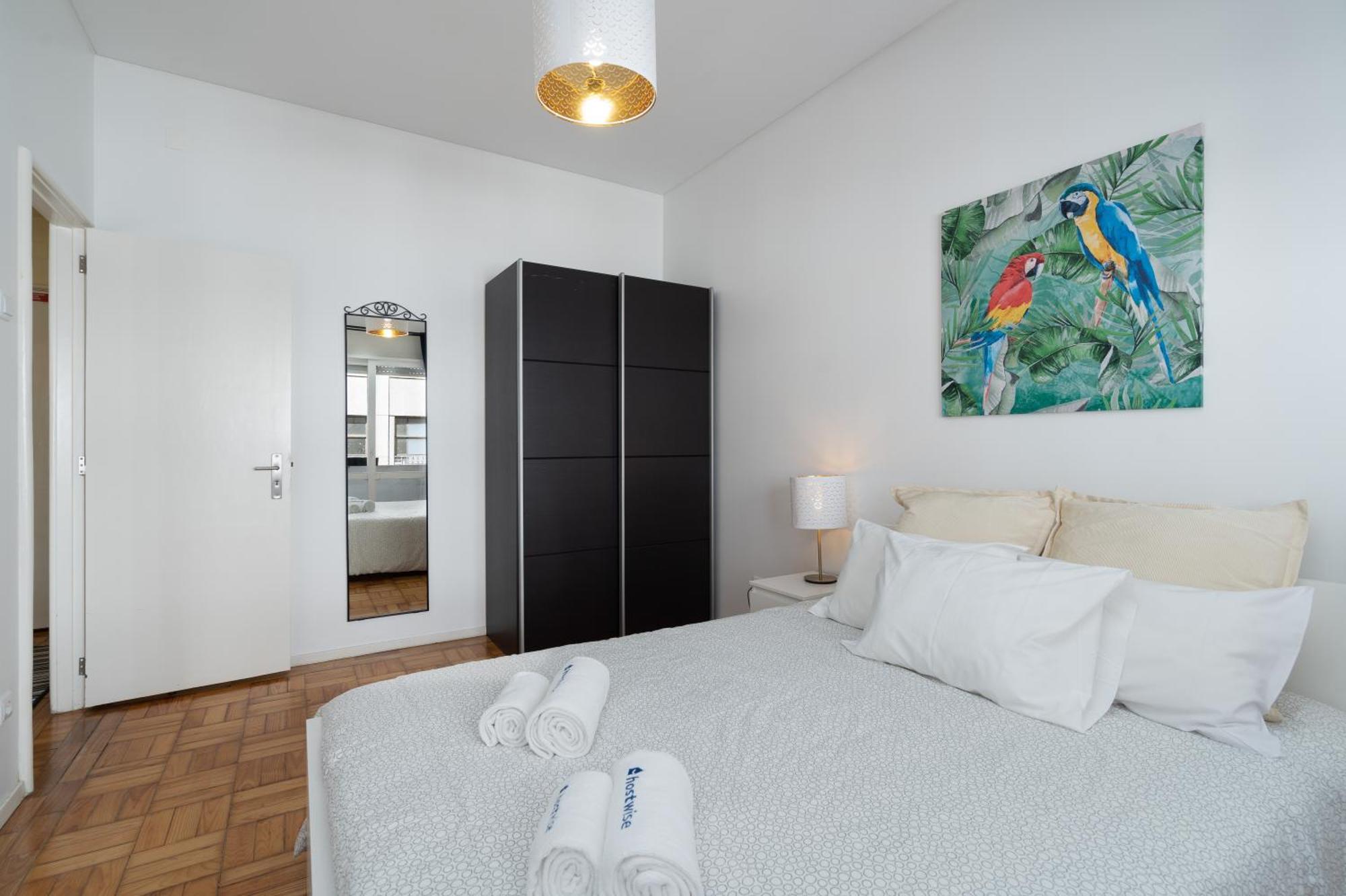 Apartamento Sweet Flats With Netflix - Bolhao City Center OOporto Habitación foto